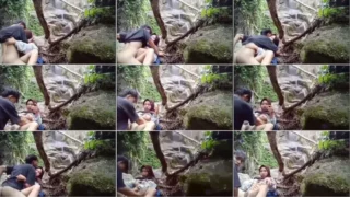 New Viral Golda Jilbab Coklat Tutorial Wiwik Ukhti Aceh Ganas di Air Terjun Hutan Sawit Trending Global Indonesia 2026